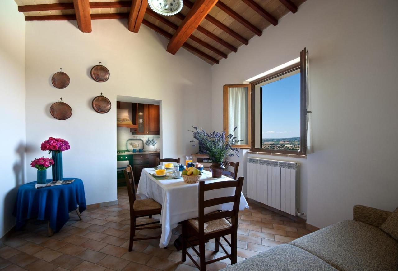 Agriturismo Fiordaliso Треві Екстер'єр фото