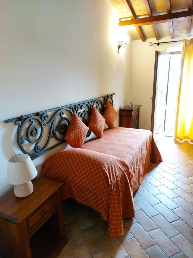 Agriturismo Fiordaliso Треві Екстер'єр фото